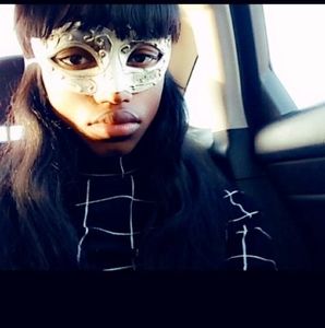 Meet your Posher, Ariel